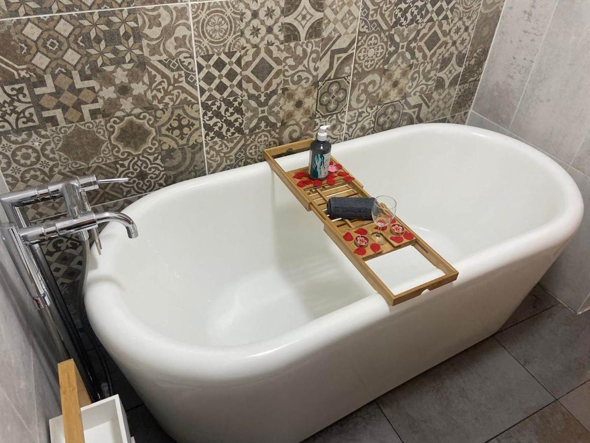 Gozo Ta Cenc Residence With Communal Pool 萨奈特 外观 照片